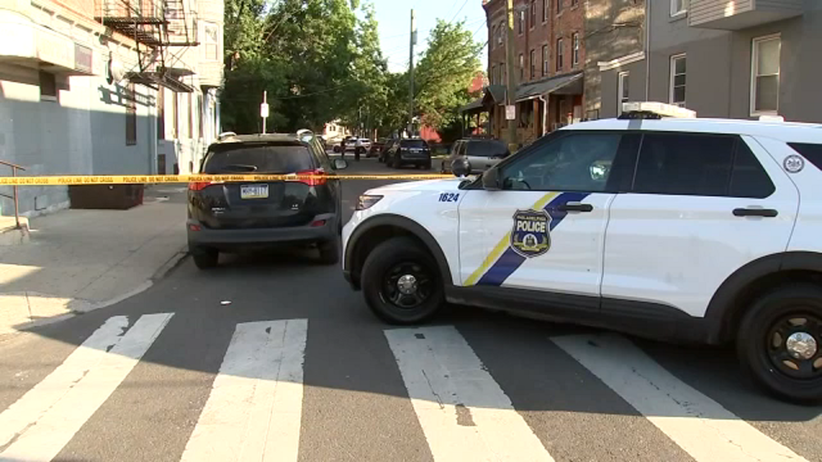 4 people injured in Philadelphia shooting