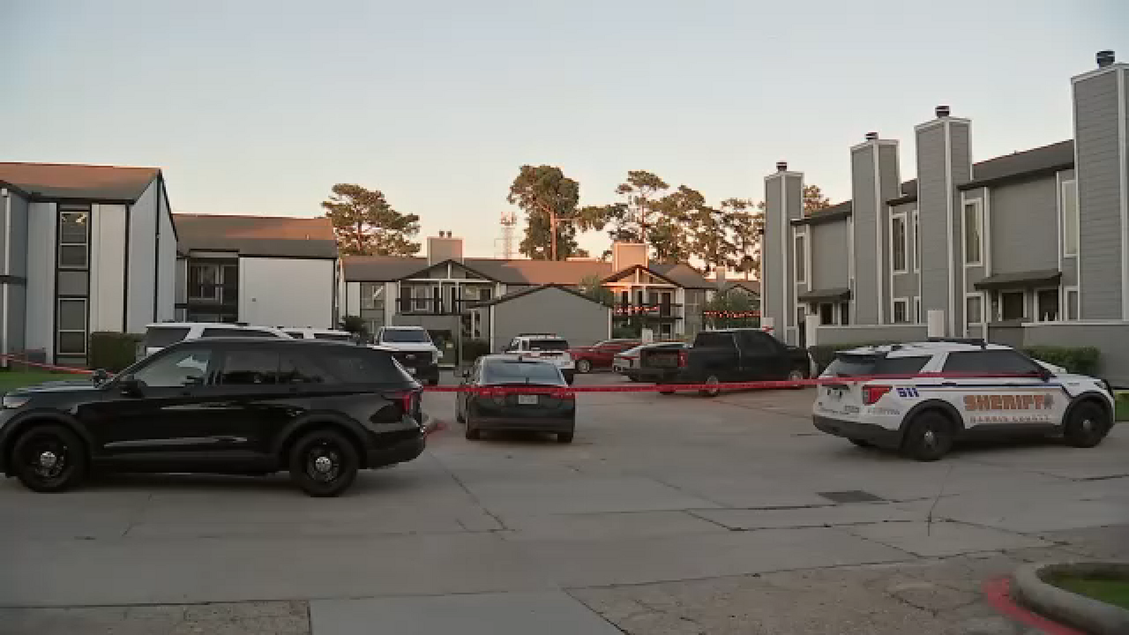 Woman found dead at complex in north Harris County, sheriff says