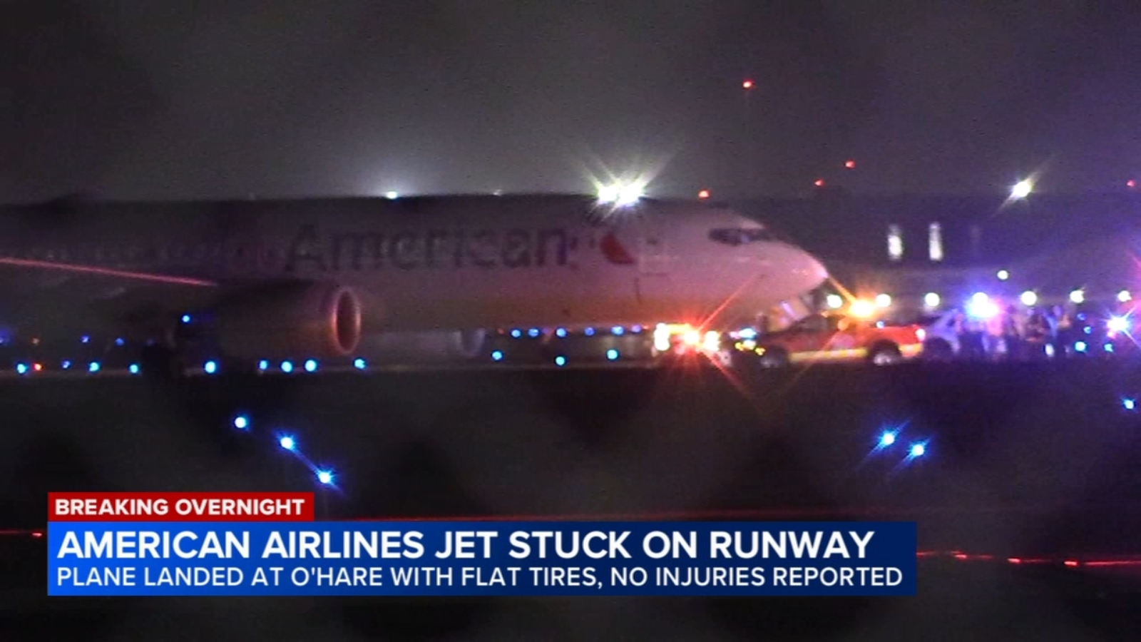 Passengers deplaned on taxiway after plane experiences tire issue: FAAPassengers on an American Airlines flight had to deplane on the taxiway after their plane had "tire issues" at Chicago O'Hare airport, the FAA said.