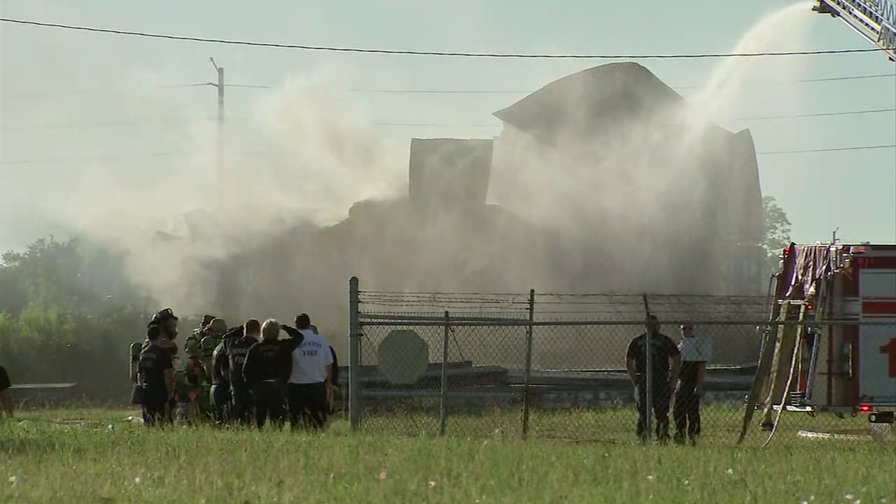 Explosion and fire on train near downtown Houston