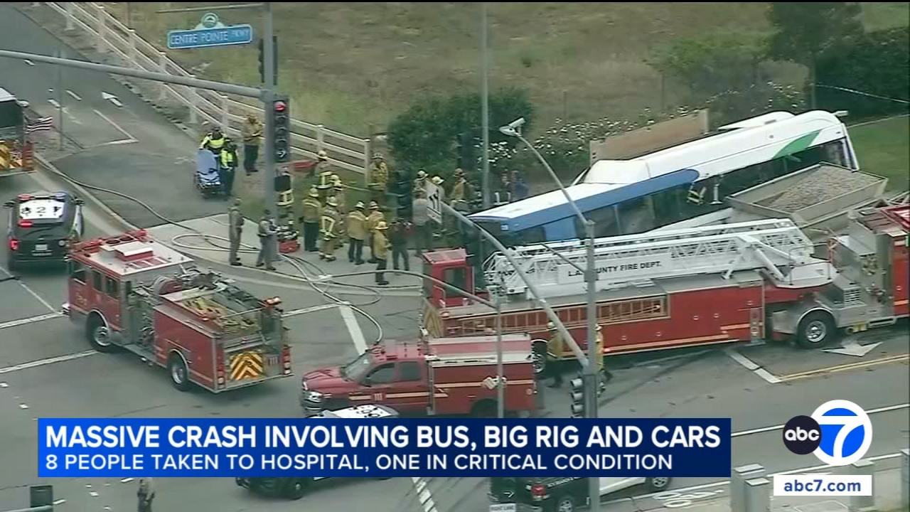 11 injured in Santa Clarita crash involving bus, big rig and cars