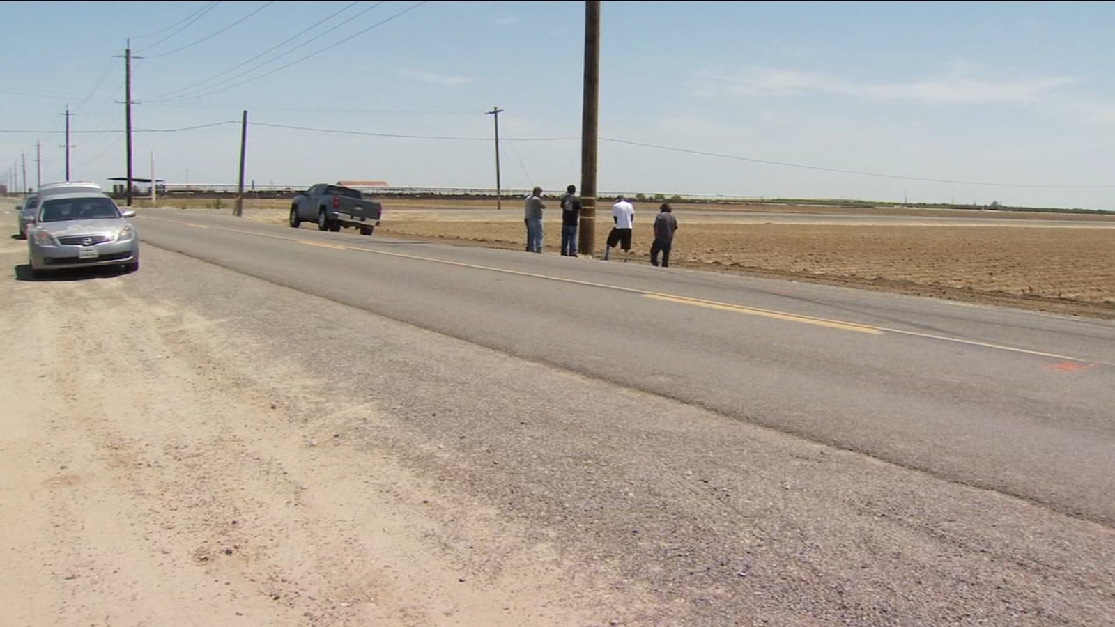 Driver killed after crashing into utility pole near Hanford