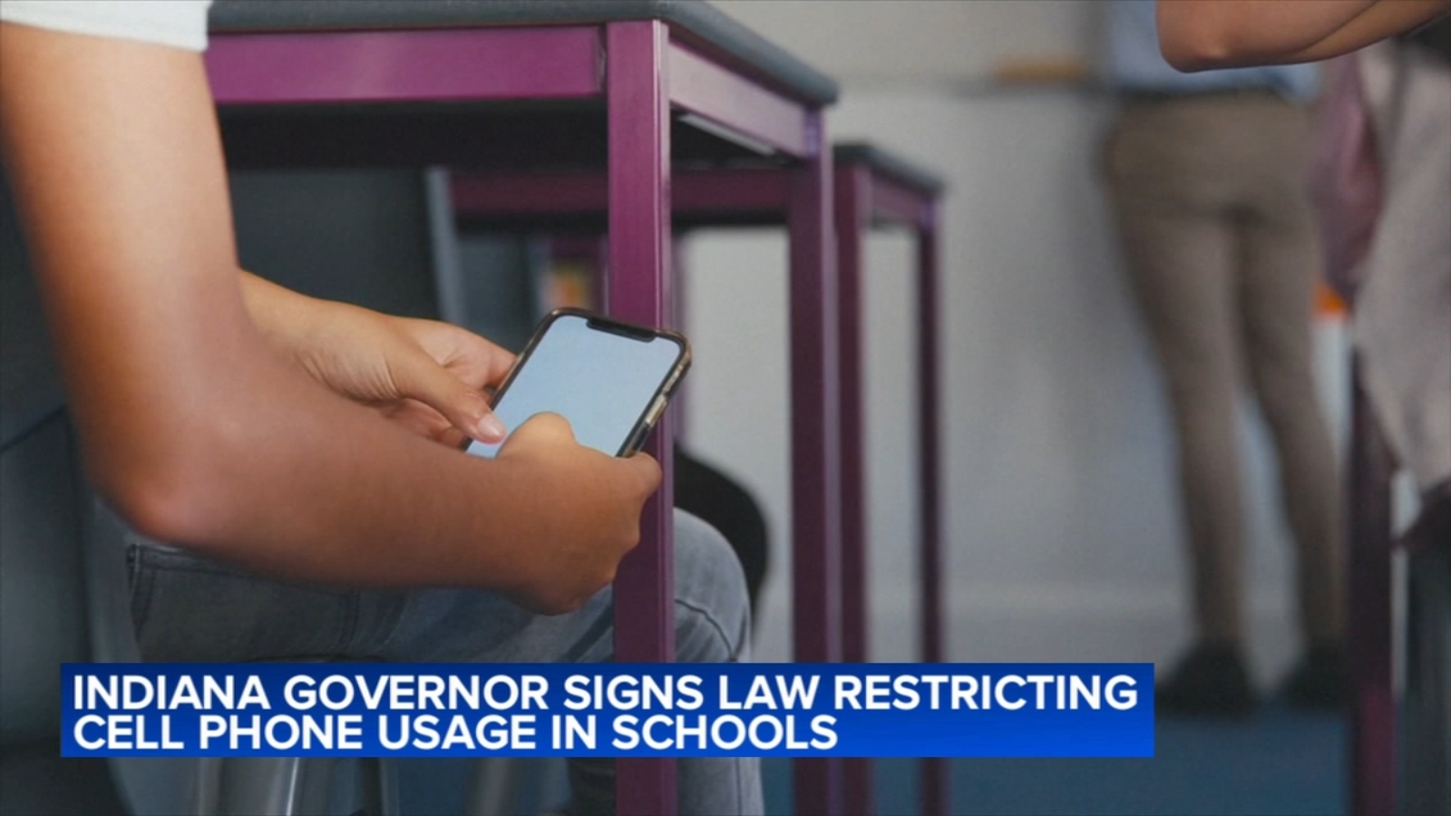 Indiana governor signs law restricting cellphone usage in schools for entire day