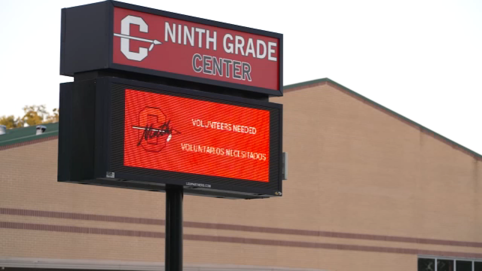 Cleveland ISD employee accused of improper relationship with student