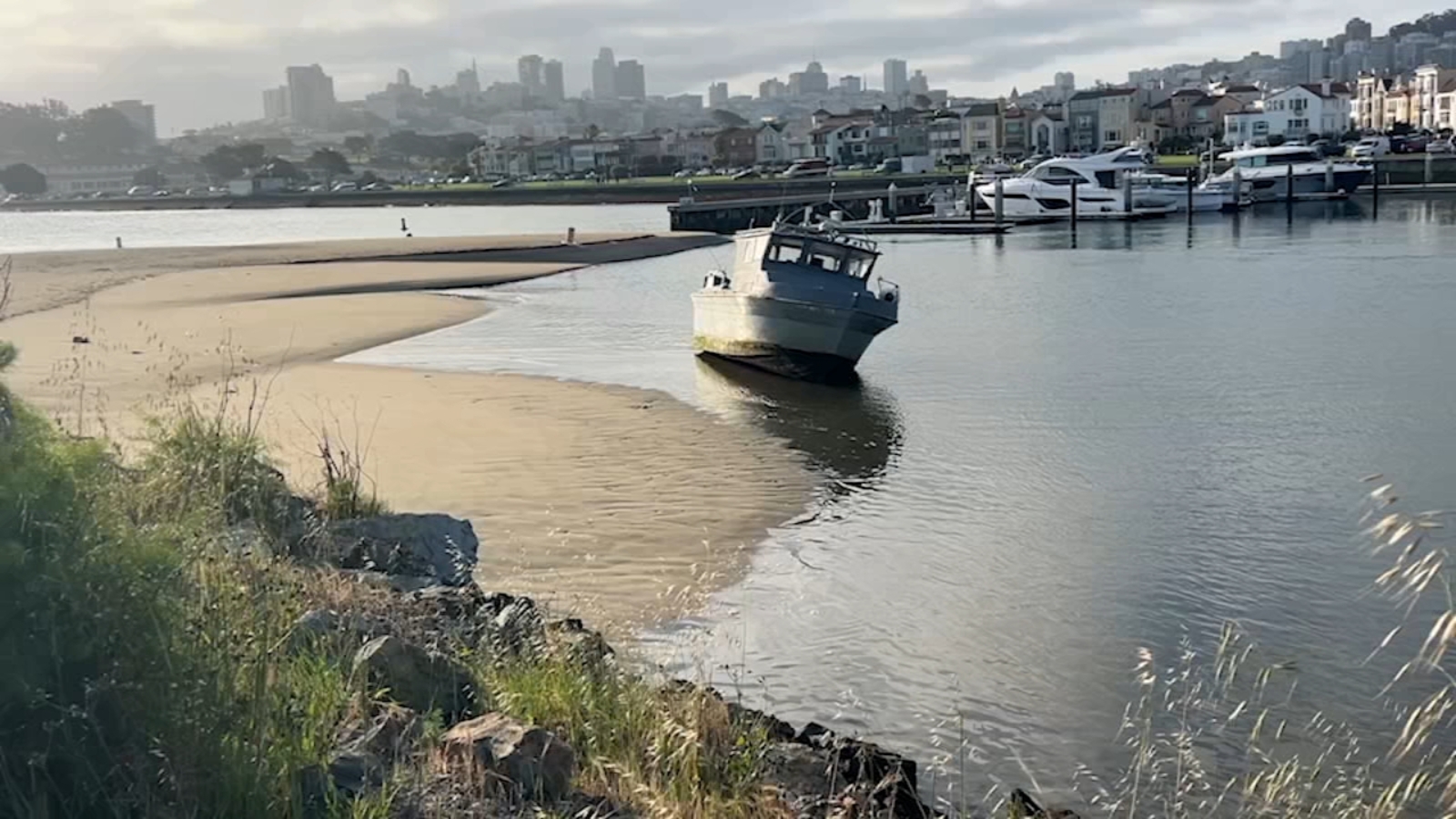 A massive sandbar blocked an SF harbor for months. Why didn't the city take care of it?