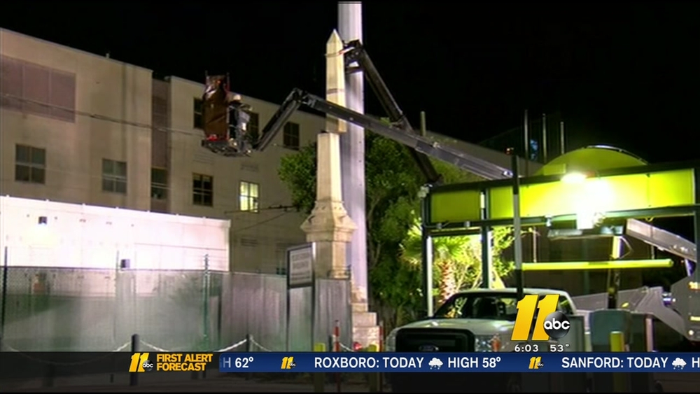 New Orleans removes Confederate monuments