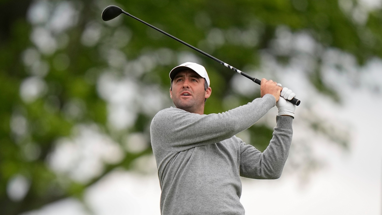 Scottie Scheffler part of 7-way tie for the lead at PGA Championship