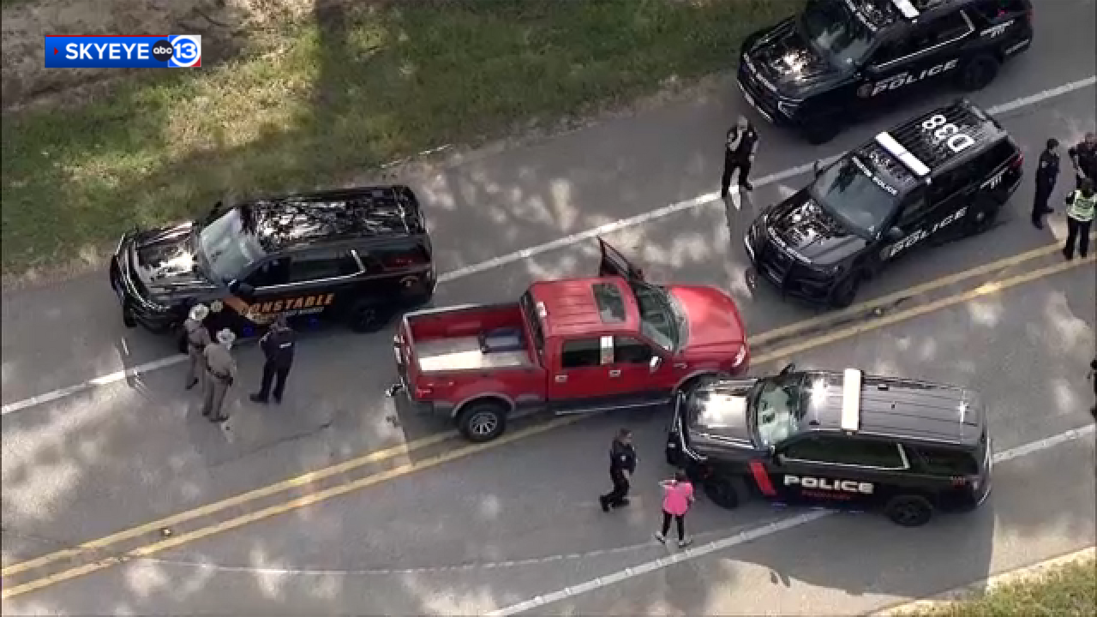 Driver in custody after chase ends in Willis Friday morning