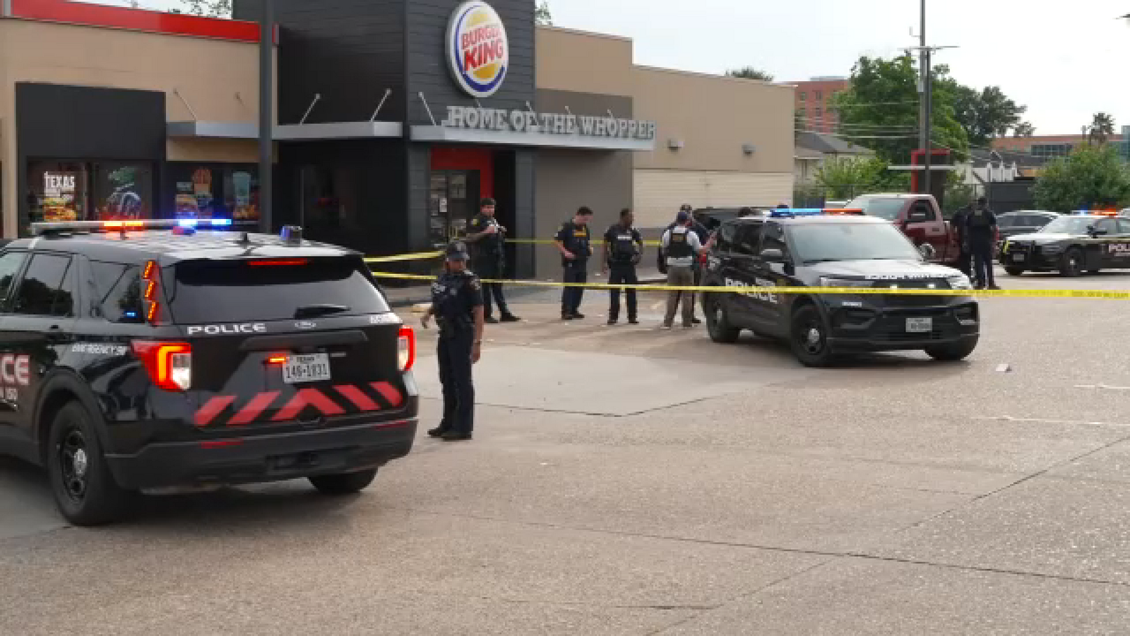 Two 16-year-olds shot in Third Ward, suspect in custody, HPD saysTwo 16-year-olds were shot and rushed to the hospital after a shooting in the Third Ward, according to HPD. The suspect boarded a METRO bus and was taken into custody after he
