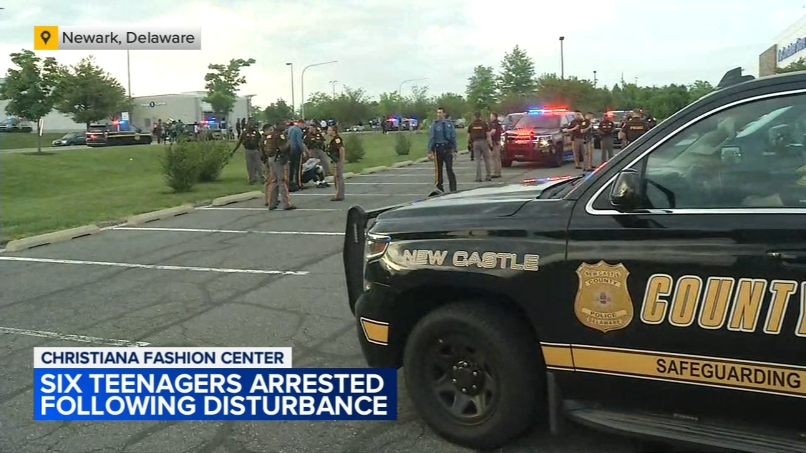 Six teenagers arrested at Christiana Fashion Center