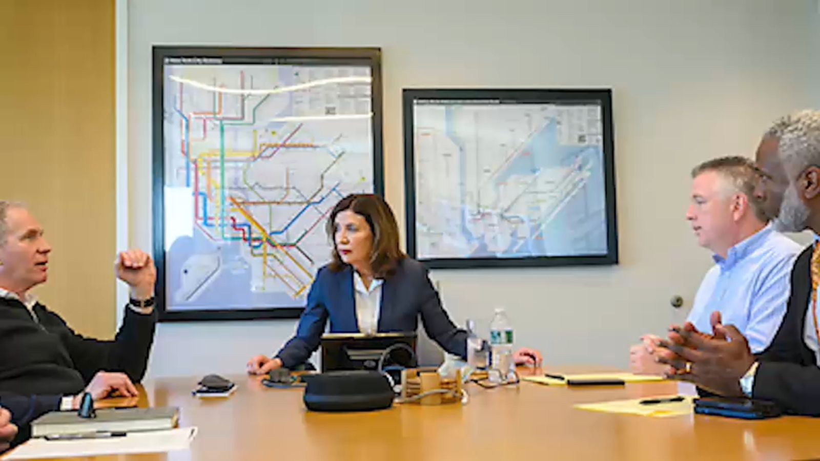 Hochul gets briefing on commute, closely monitoring strike