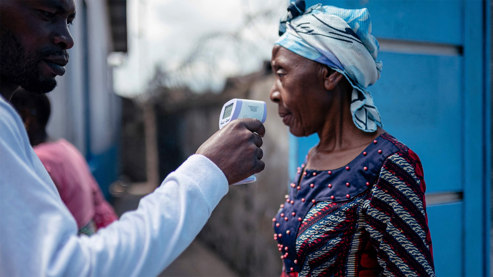 CDC says at least 1 American positive for Ebola