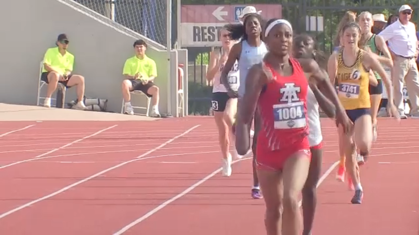 ABC13 'Athletes of the Week' shine at state track meet