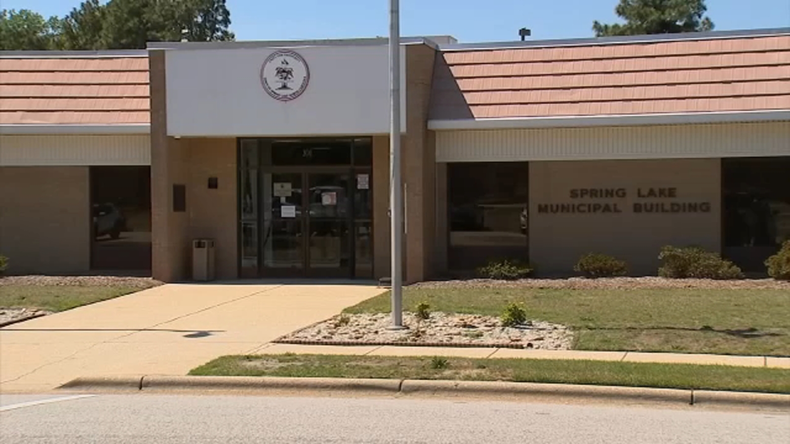 Man charged after suspicious package left at Spring Lake Police Dept.