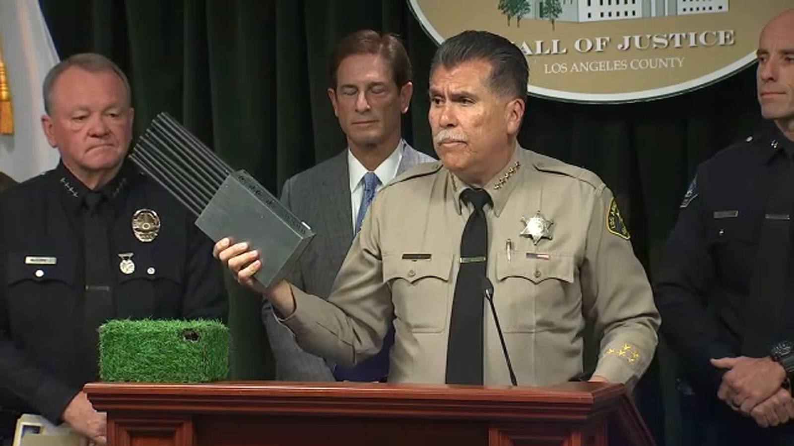 7 arrested in LA County home burglaries tied to South American theft group, authorities say