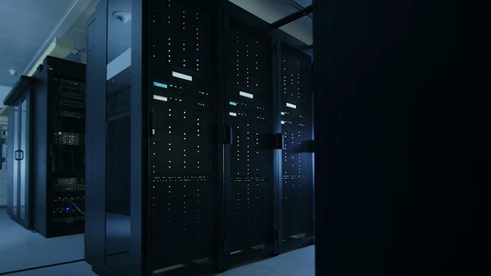 North Carolina House committee advances bill targeting data center impacts
