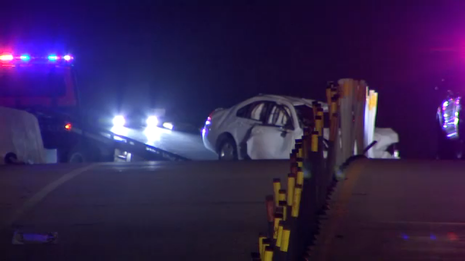 1 dead, 3 hospitalized after Hwy 288 SB crash in Pearland, police say