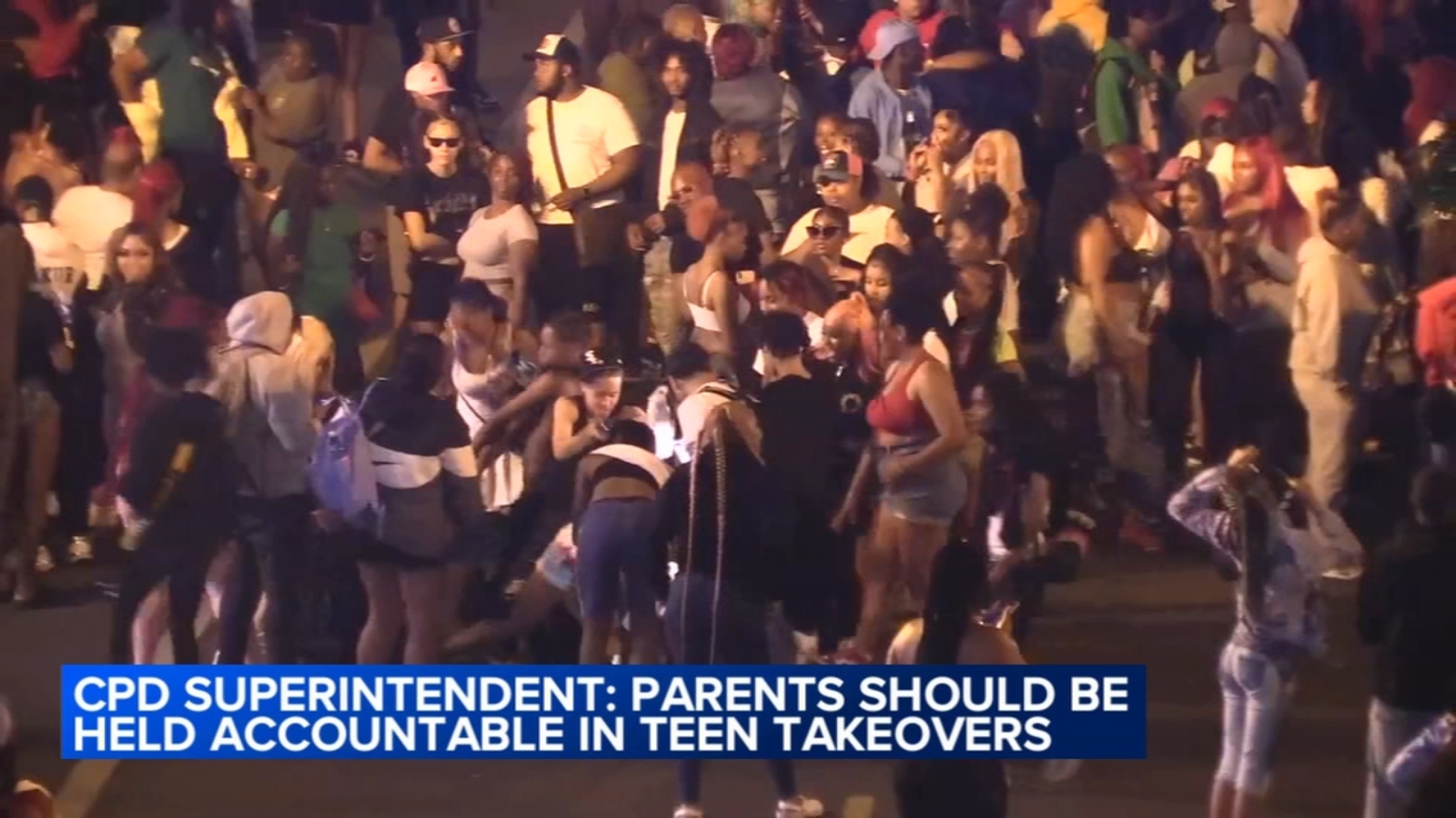 Mayor Johnson, city officials outline Chicago summer safety strategy
