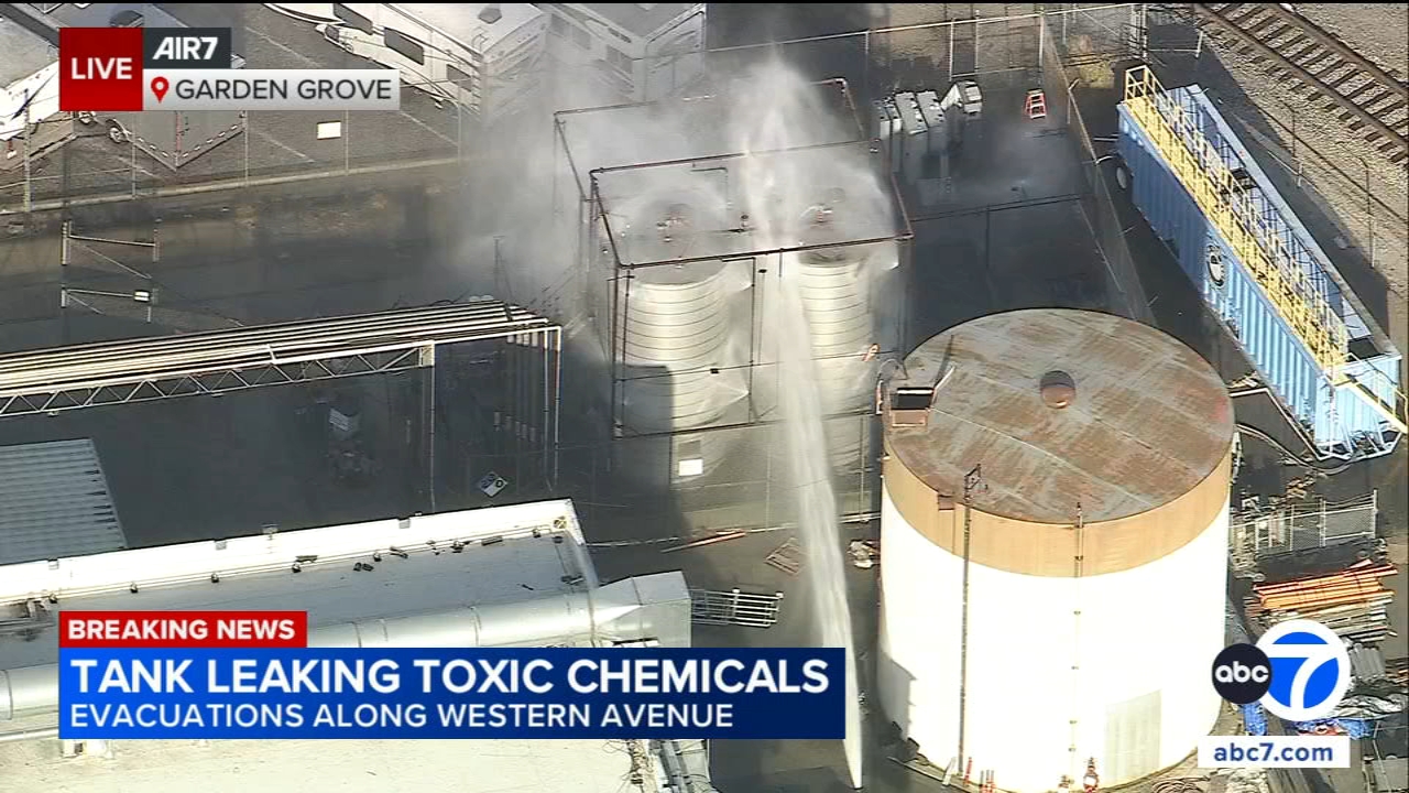 Tank spews toxic chemicals in Garden Grove