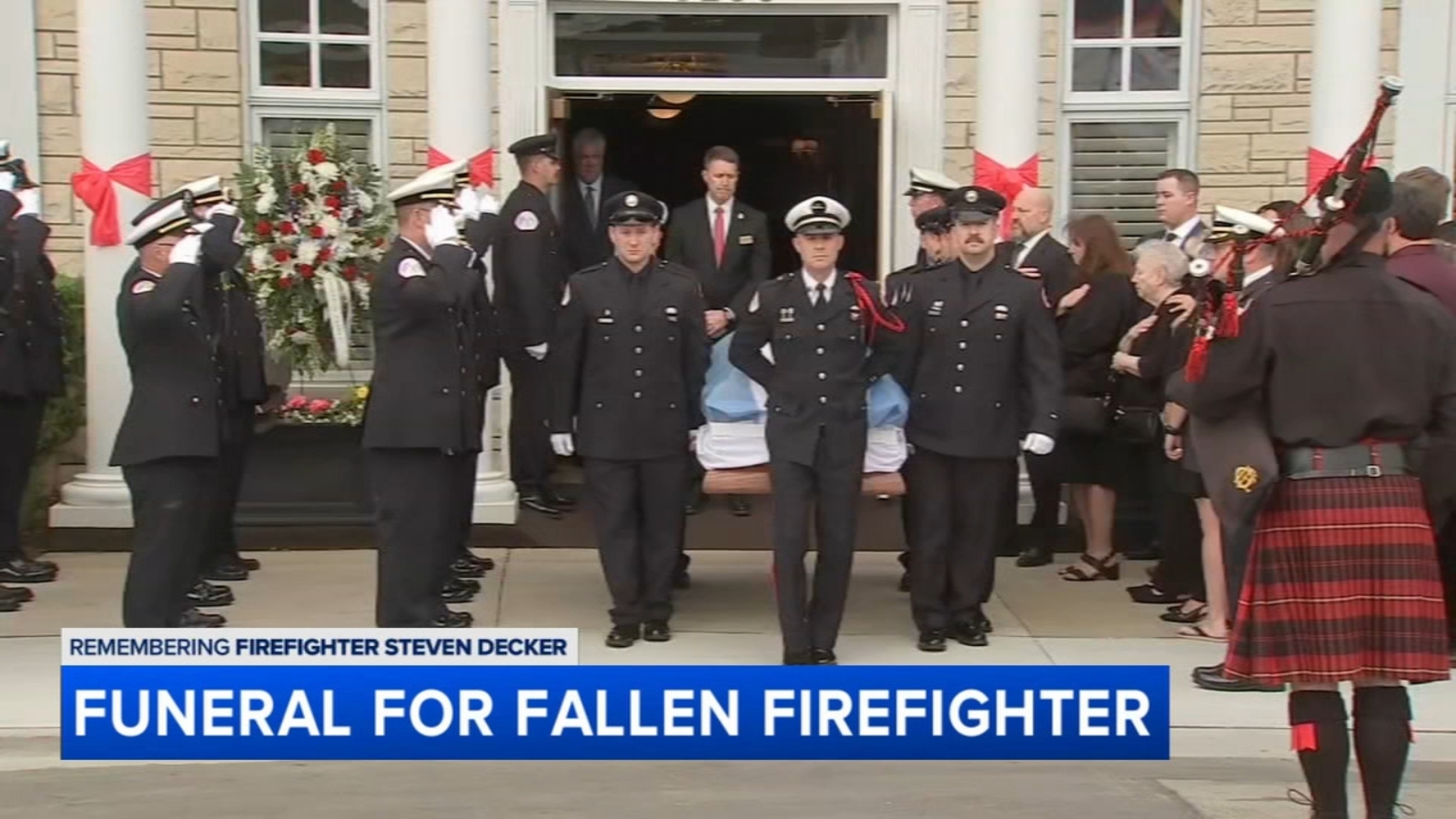 Friends, family say goodbye to fallen Chicago firefighter
