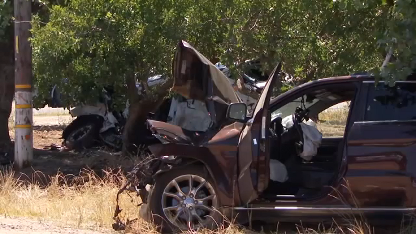 Man killed, woman injured in two-vehicle crash in Madera Co.: CHP
