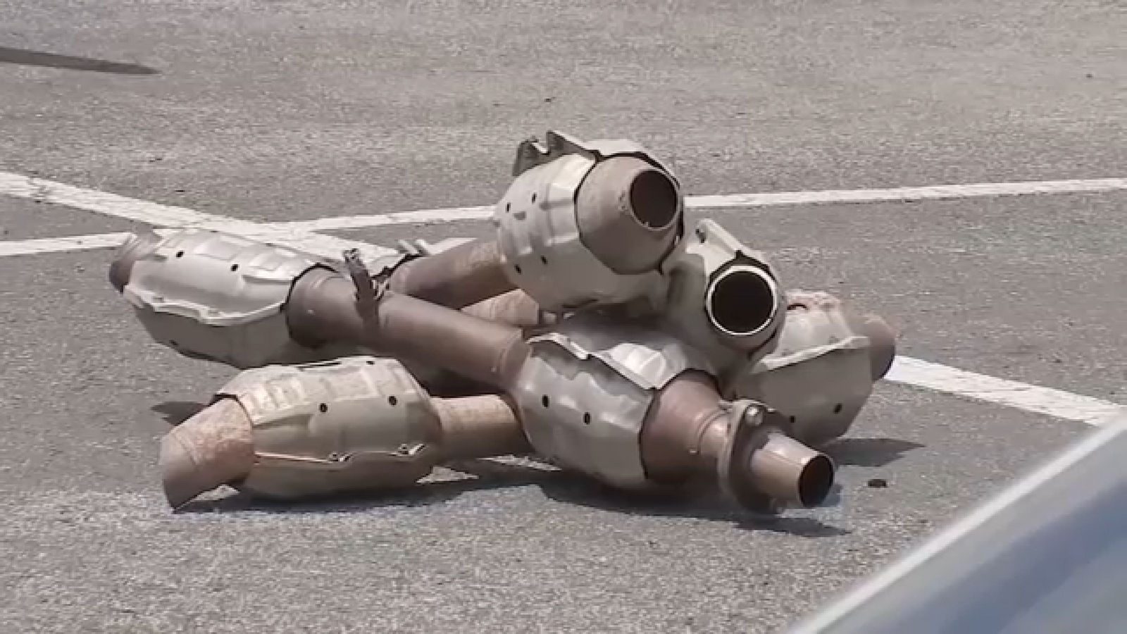 Slight increase in catalytic converter thefts in Houston, police say