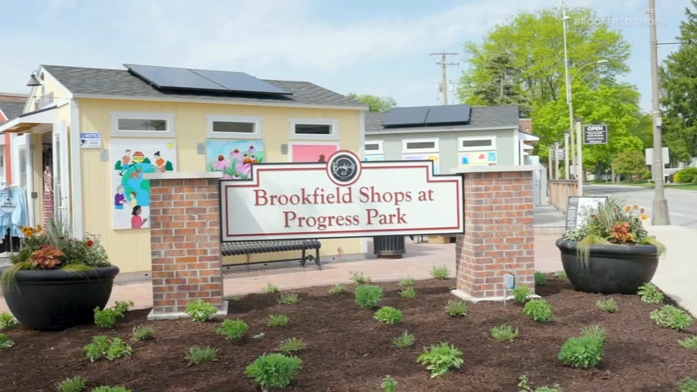 Brookfield Shops open for season