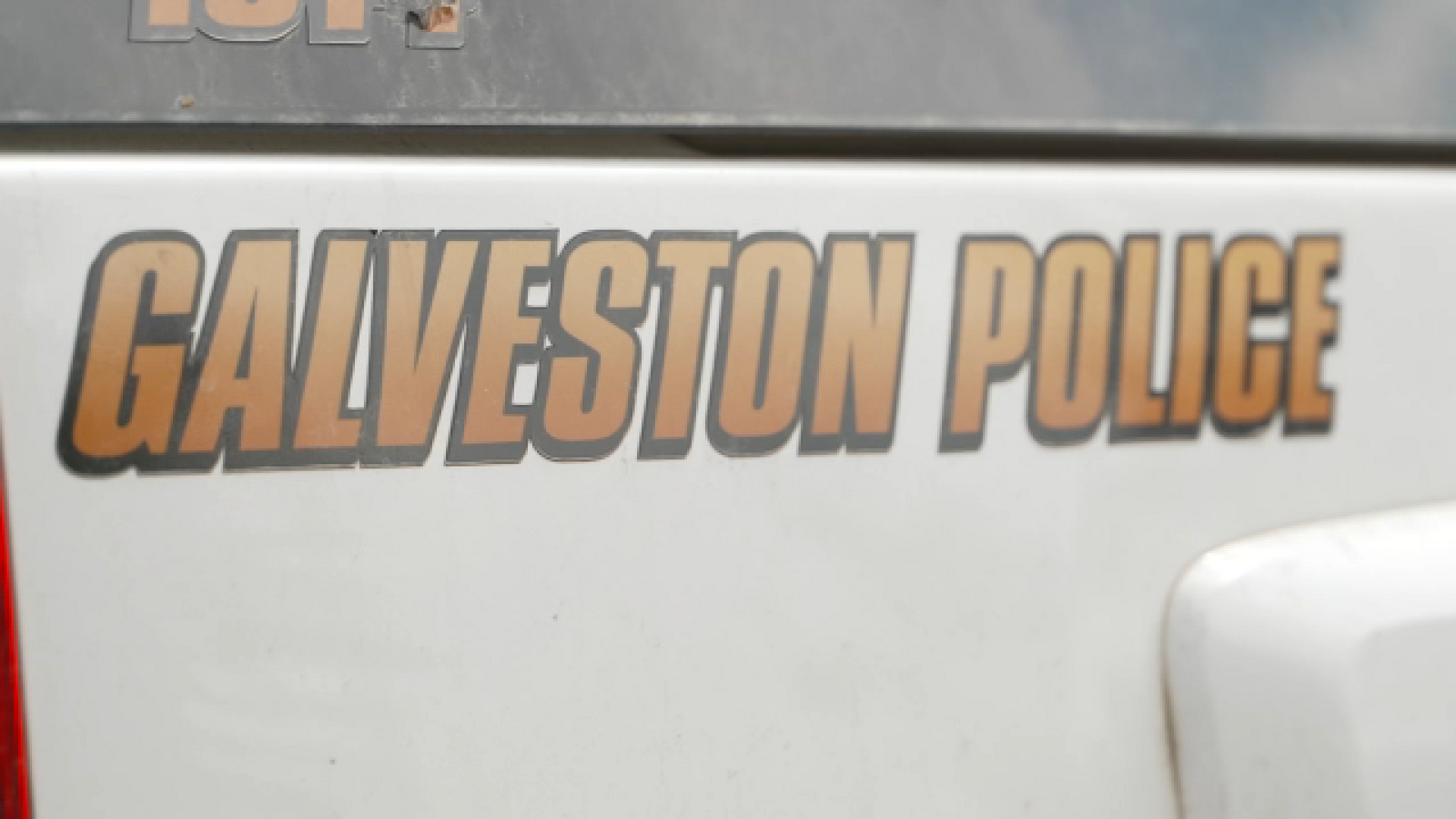 Body discovered in Galveston's East End, Coast Guard says