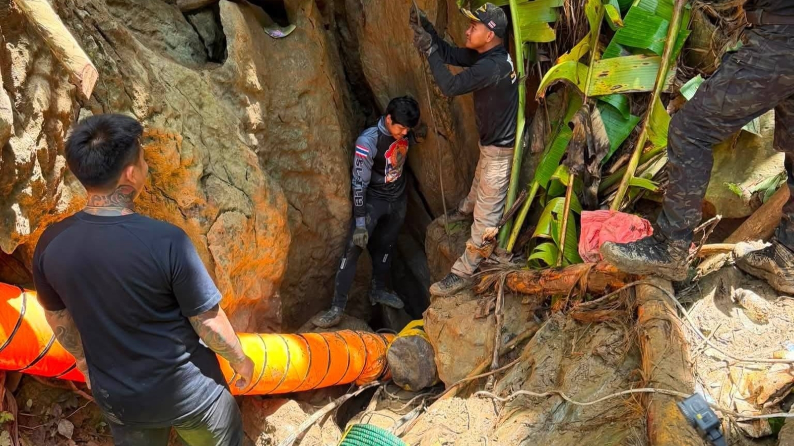 Search continues for 7 villagers trapped in a flooded cave in Laos