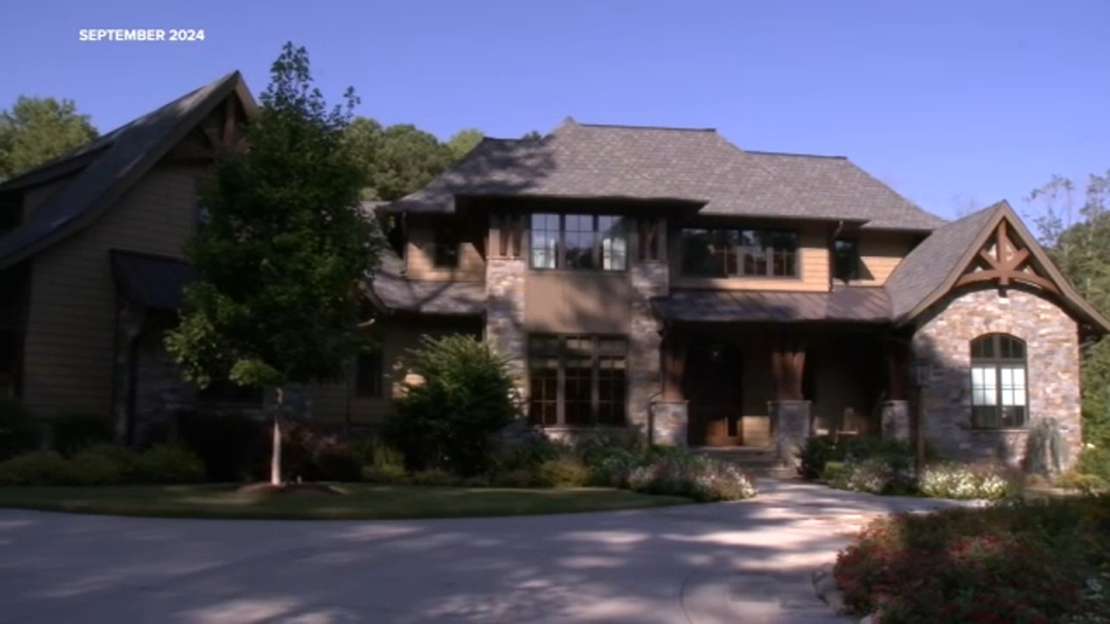 Woman accused of filing deed on $4M Raleigh home back in jail