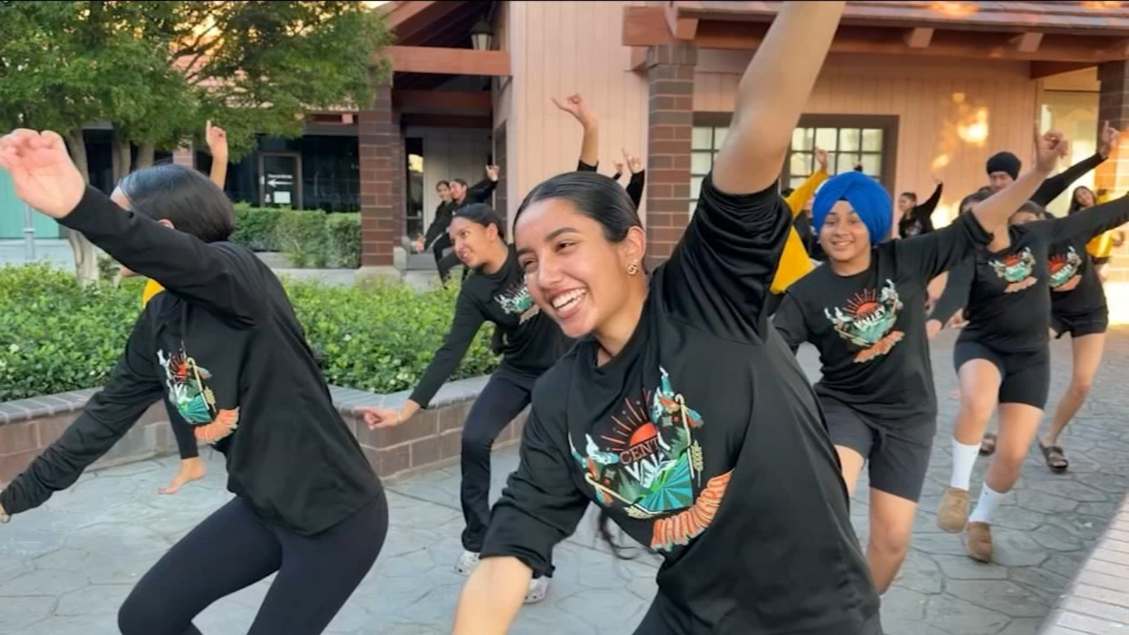 Central Valley dancers showcase bhangra during AAPI Heritage Month