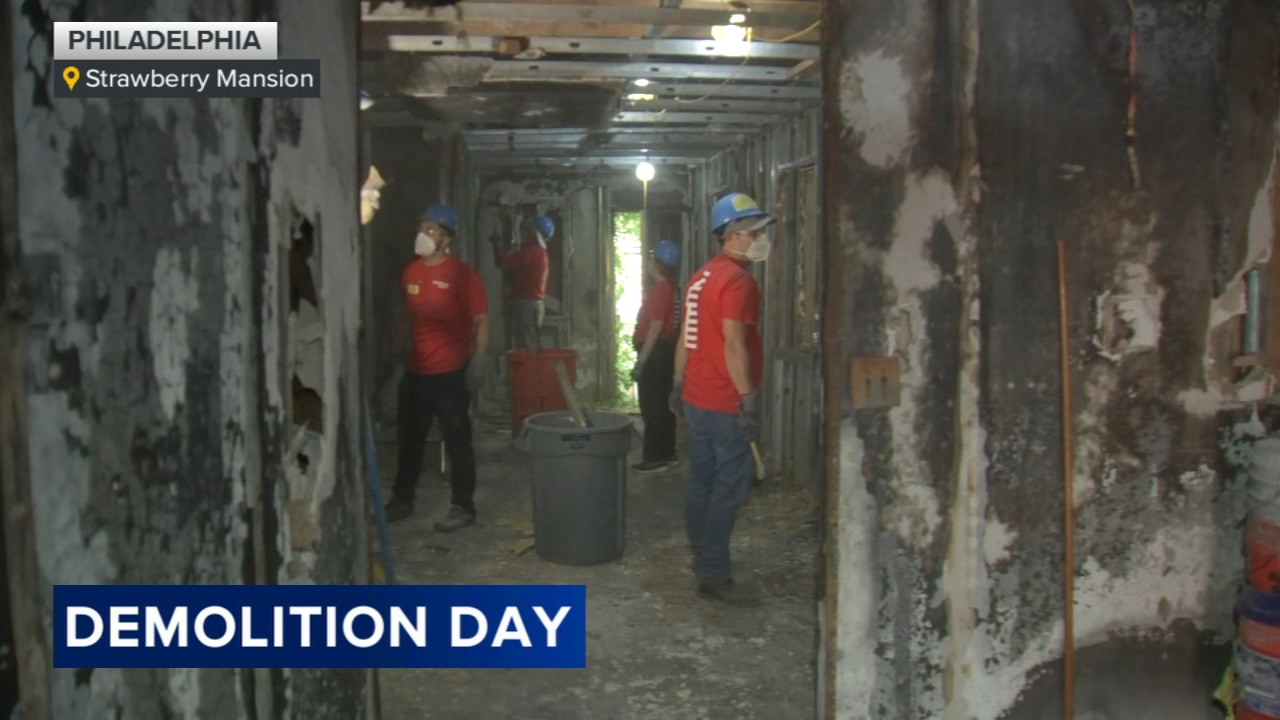Habitat for Humanity hosts demolition day