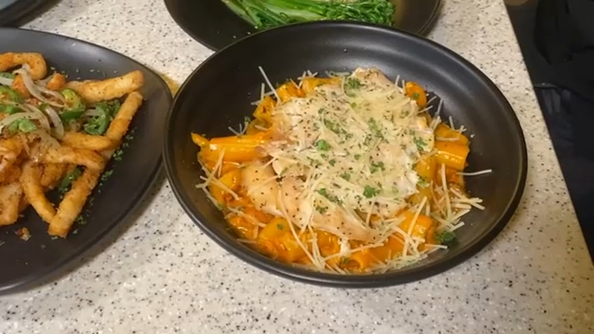 Dine and Dish: The Standard in northeast Fresno