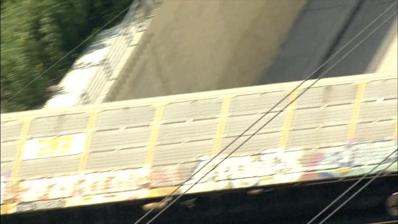 SkyEye13 shows 11 train cars off tracks in aftermath of train derailment in northwest Houston