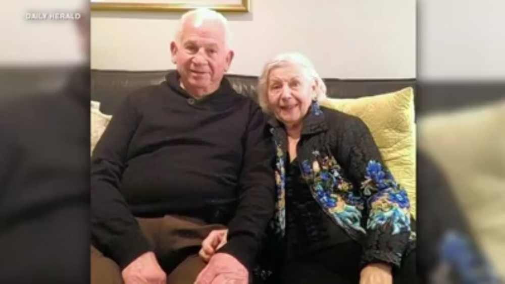 Illinois couple married for 69 years dies just 40 minutes apart