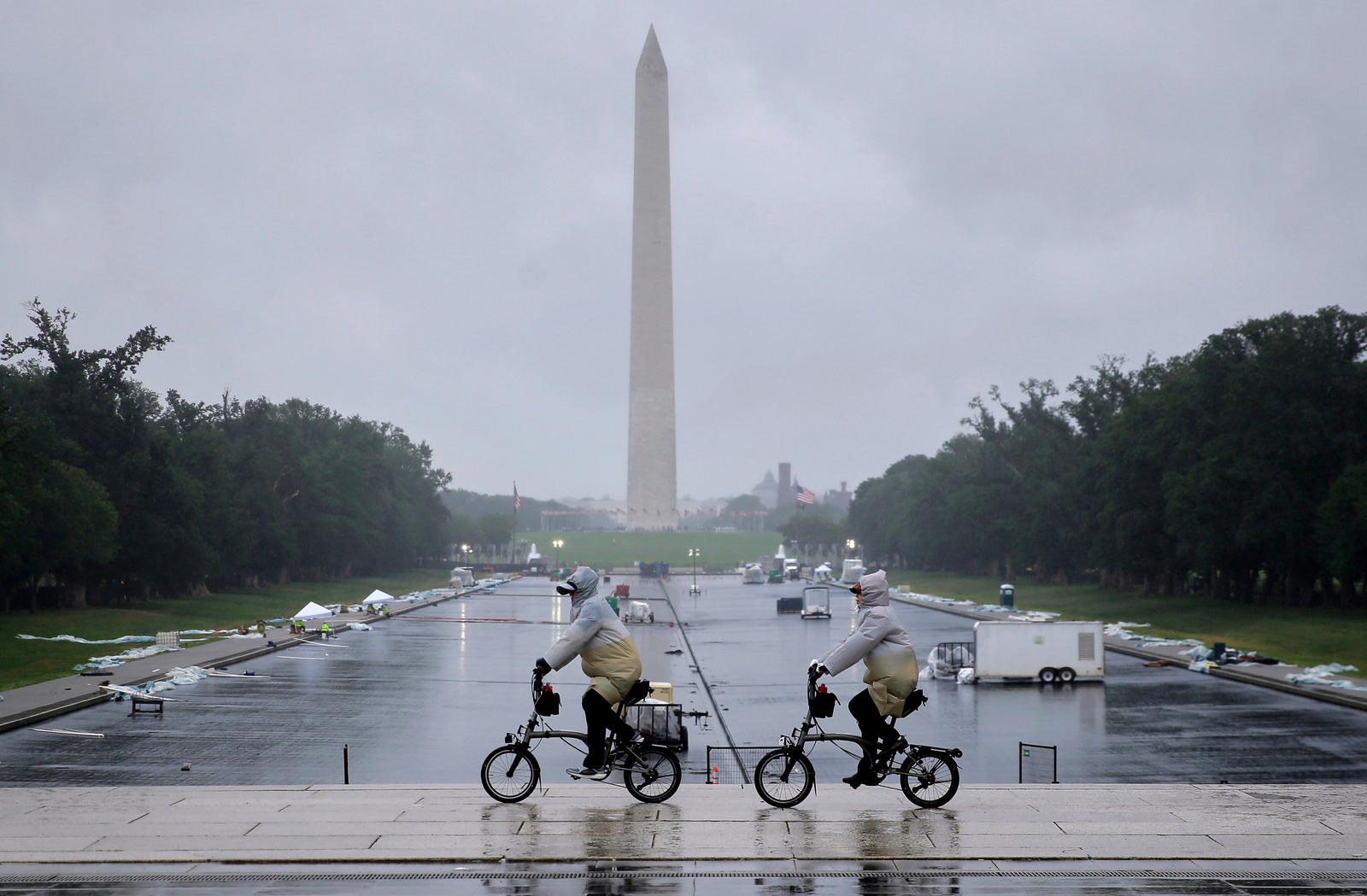 FACT FOCUS: Trump says Obama and Biden spent 'hundreds of millions' on reflecting pool. They did not