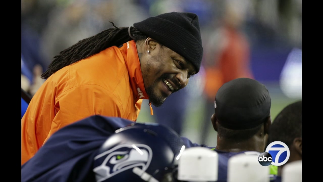 Marshawn Lynch comes out of retirement to play for Raiders