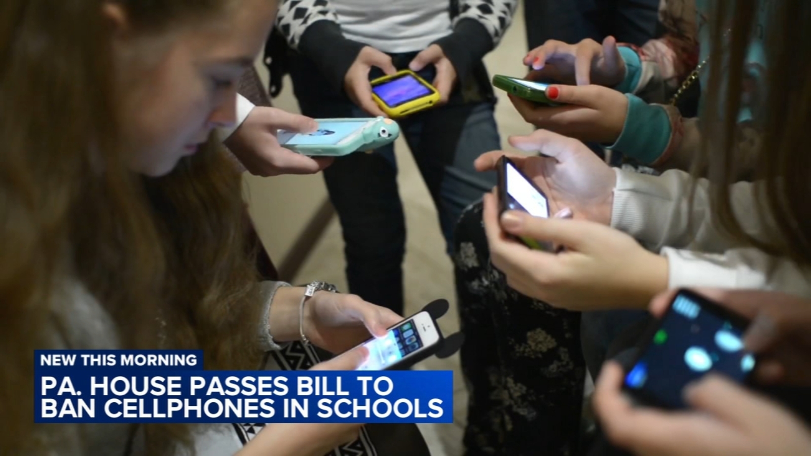 Pennsylvania House passes bill to ban cellphones in schools