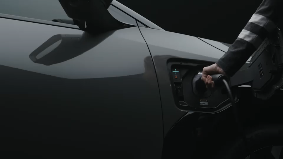 abc7news.com - Dani Beckstrom - Real stories show how electric cars save money on gas and fit real life