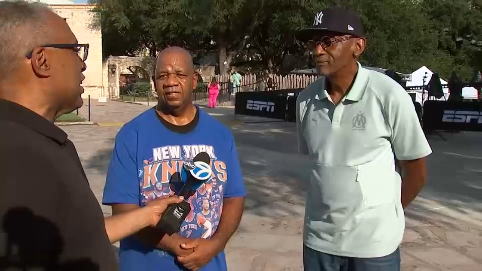 Meet the Knicks fans who traveled to San Antonio for Game 1