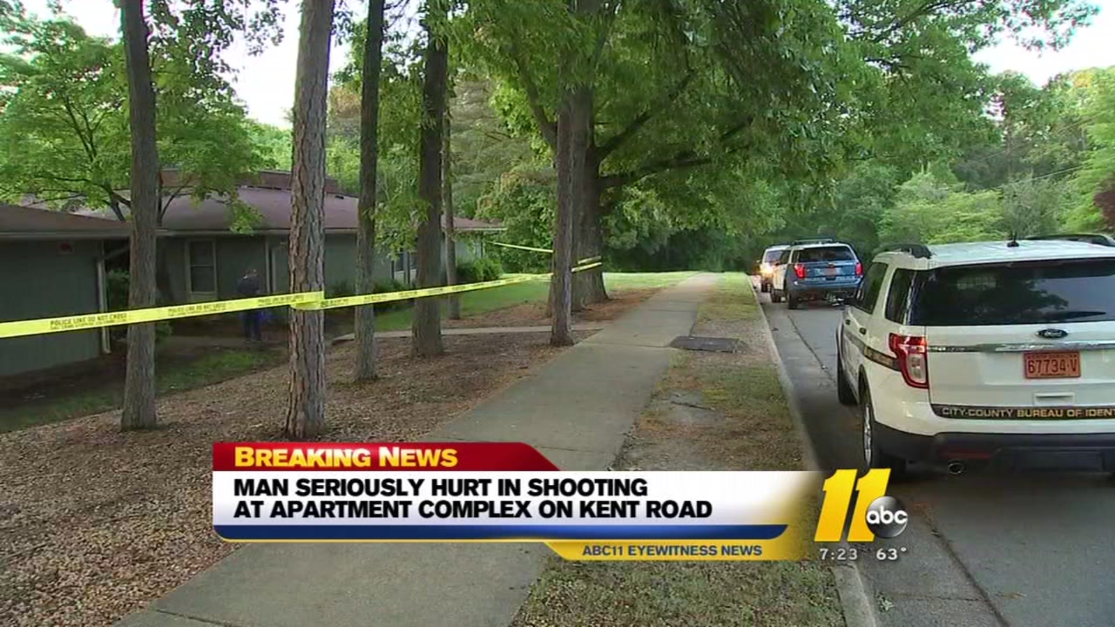 Raleigh police investigating shooting outside apartment, man seriously