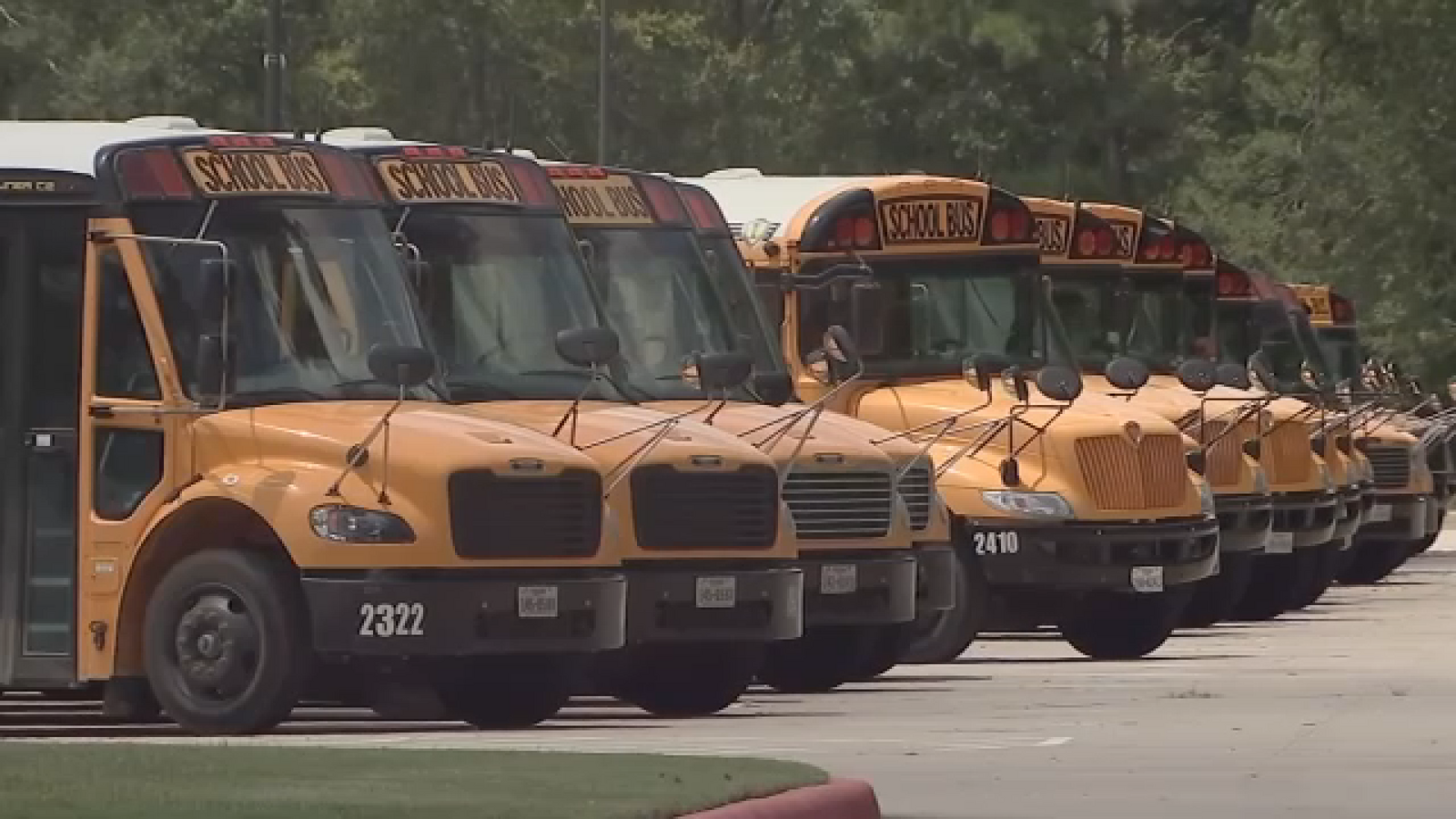 Some Texas school districts struggling with costs of complying with school bus seatbelt law
