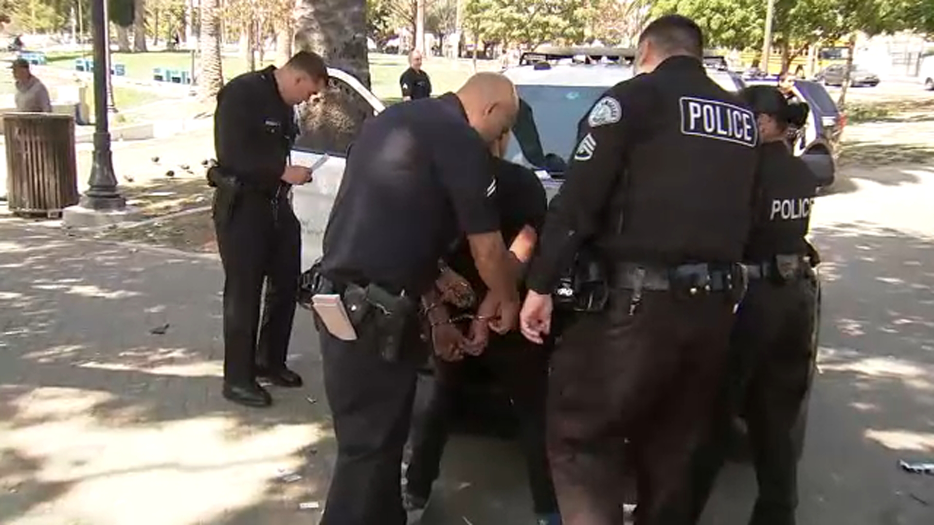 Los Angeles police, DEA conducting major narcotics operation at MacArthur Park