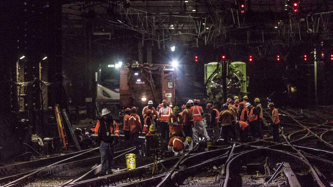 Amtrak's plan to update Penn Station may mean more delays
