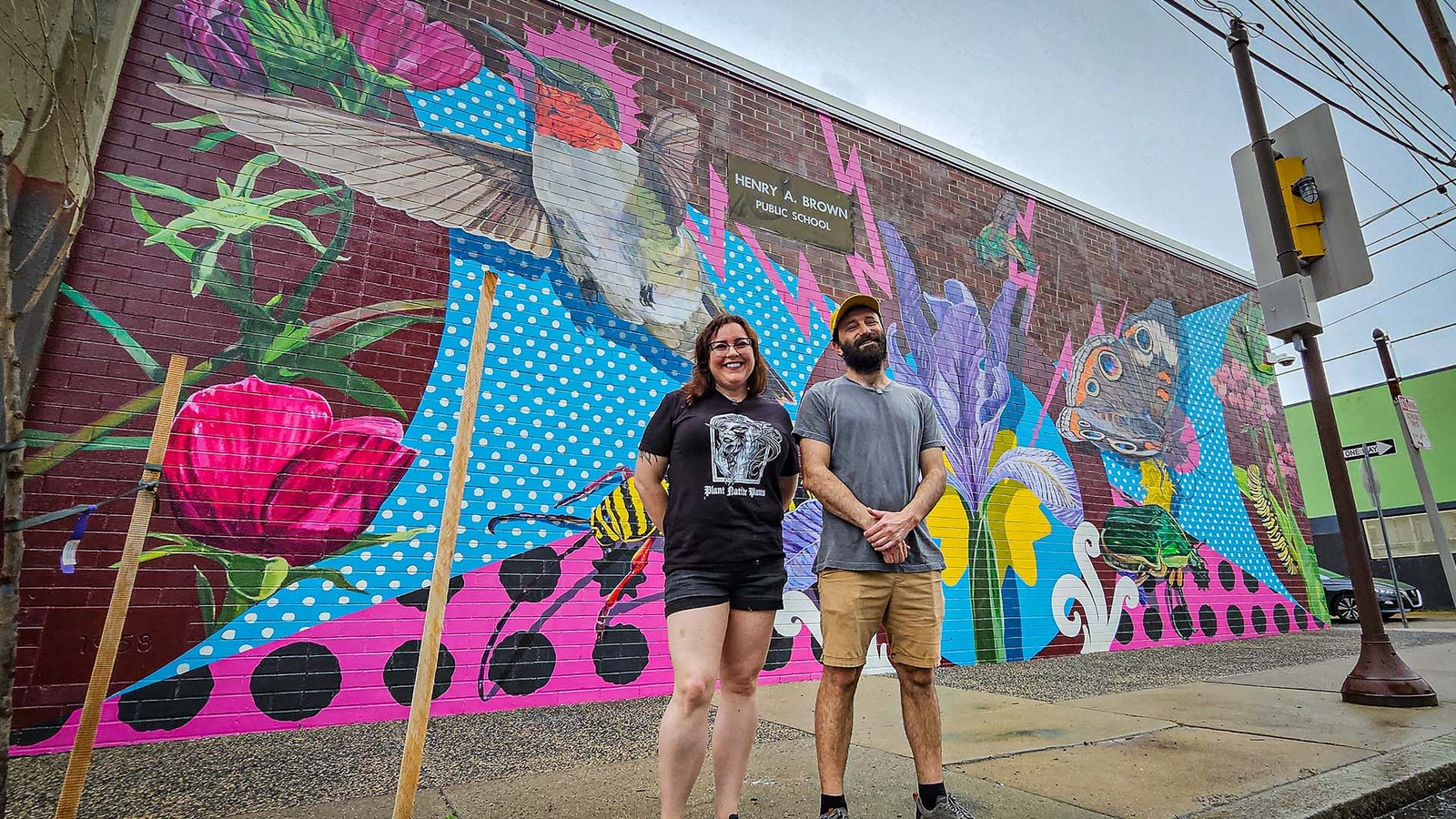 Philly squid biologist combines science & art with new mural in Kensington
