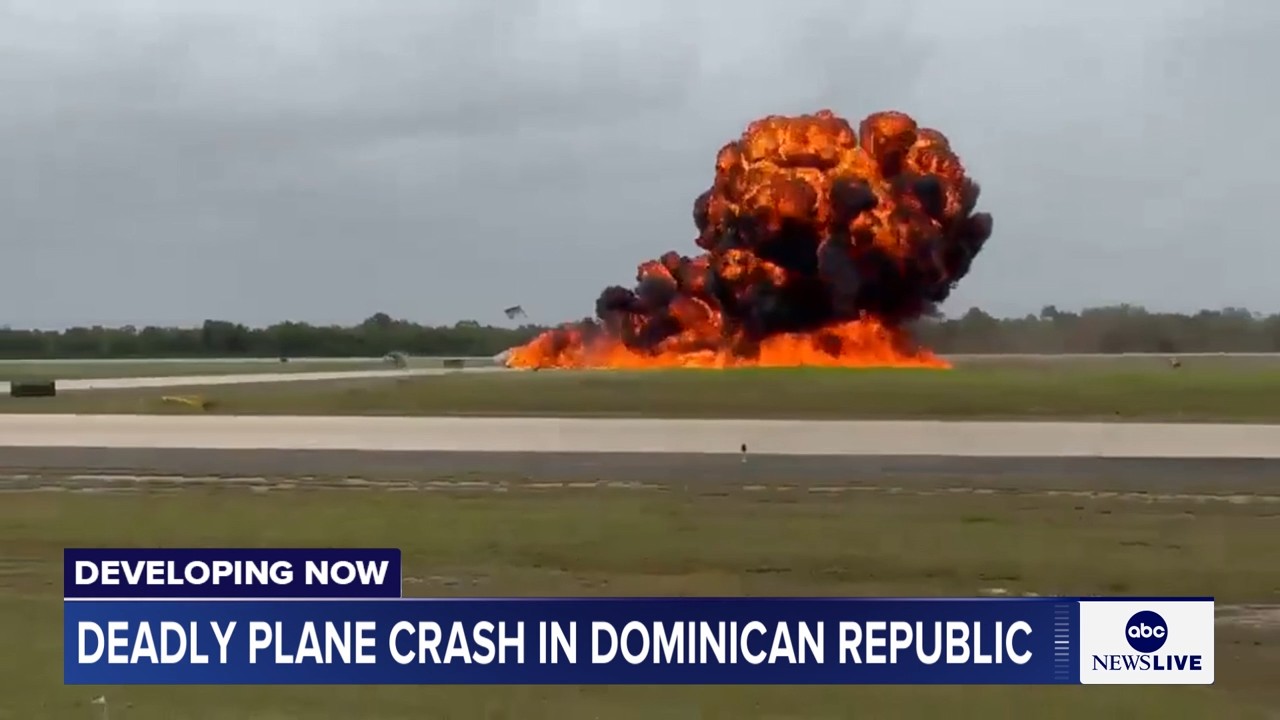 Pilots killed in plane crash en route to pick up former MLB All-Star Yadier Molina