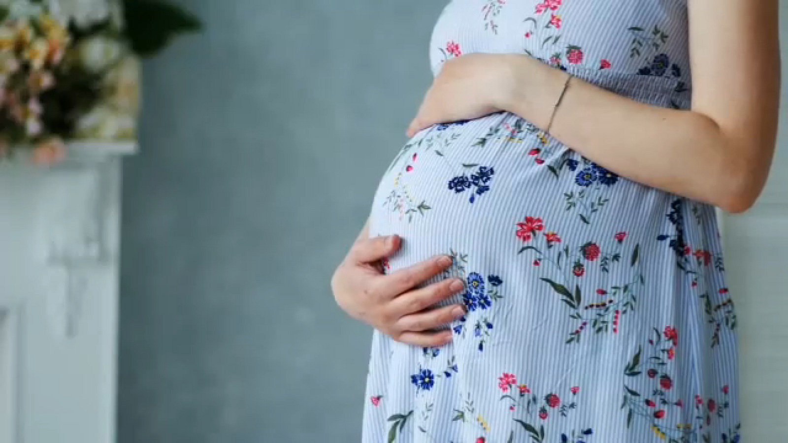 Are smartphones to blame for declining birth rates?