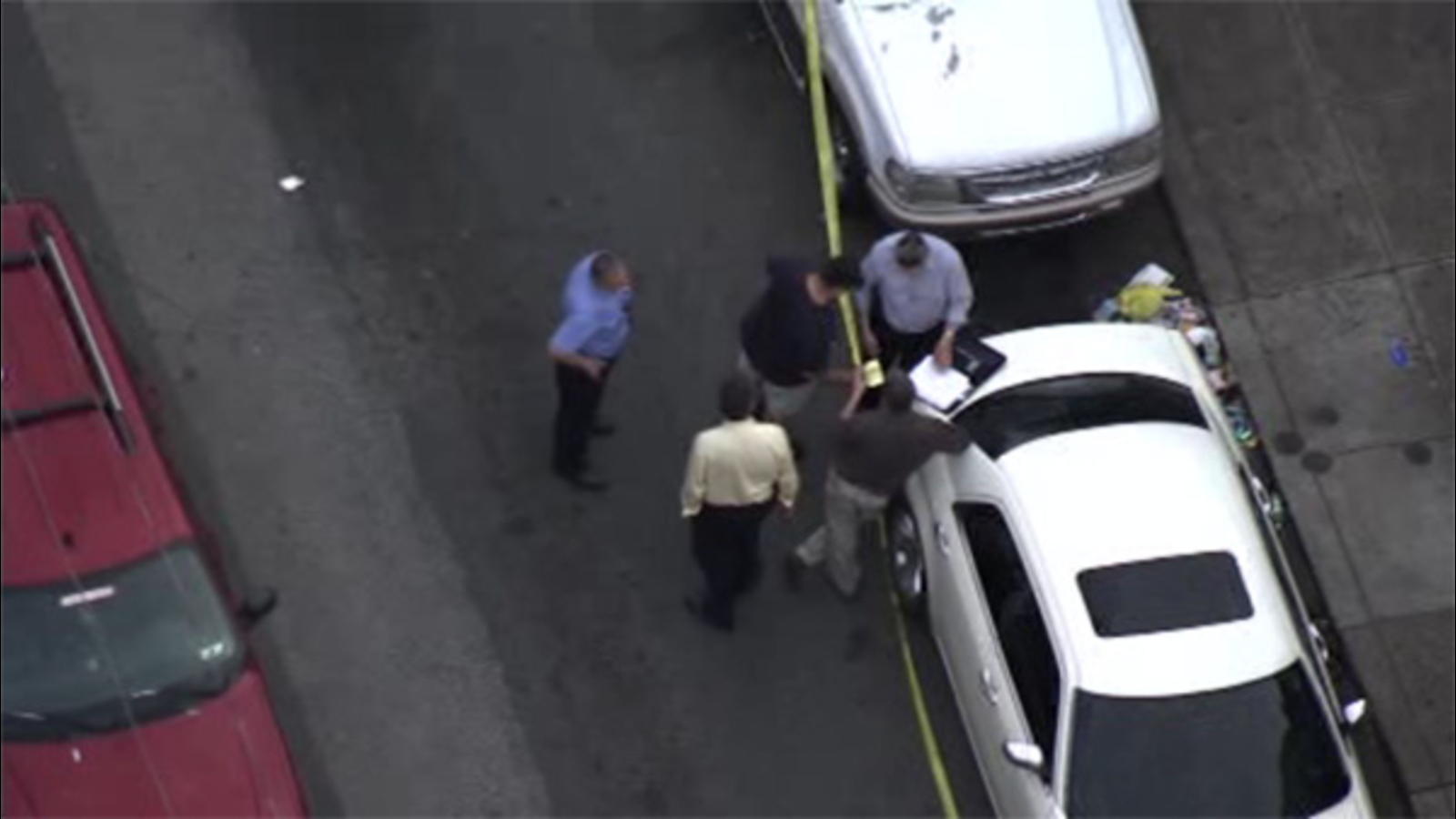 Man critical after shooting in Hunting Park - 6abc Philadelphia