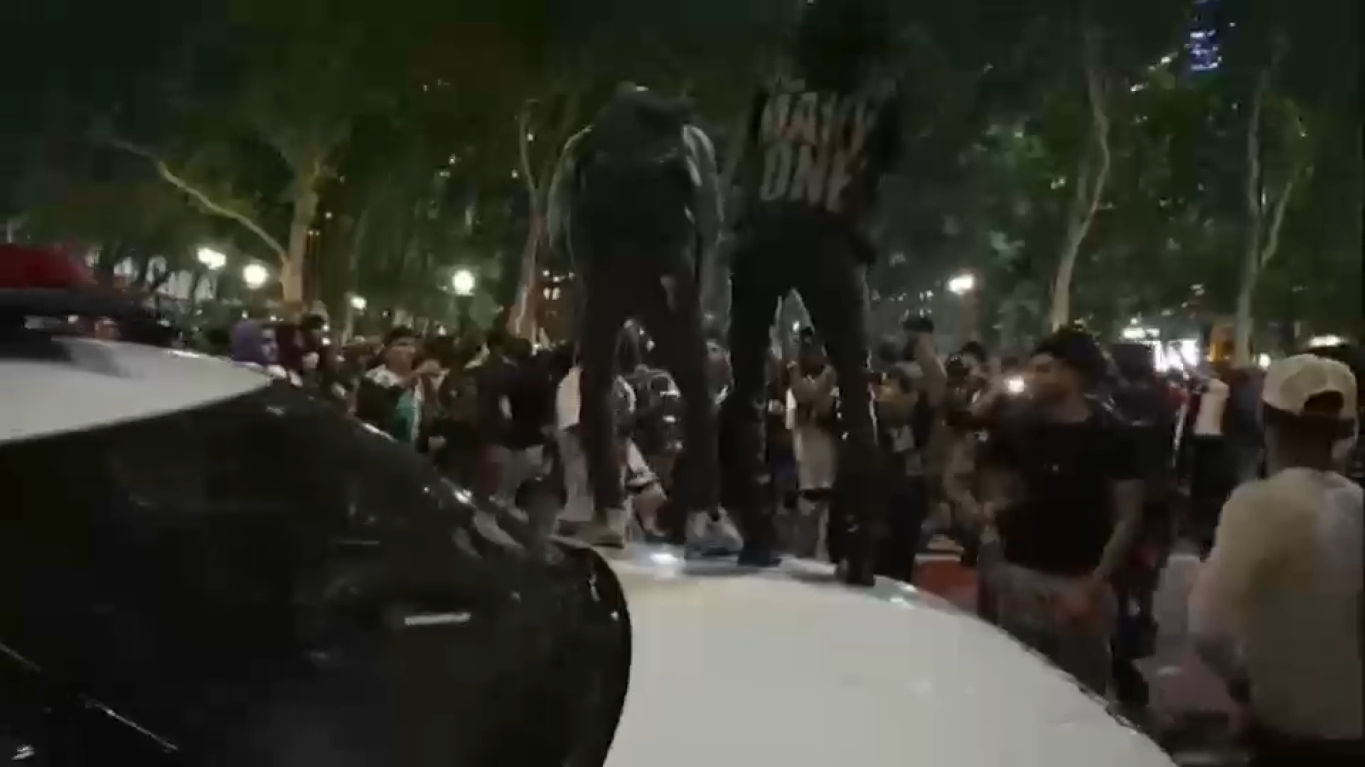 Police tell fans to behave at next MSG watch party