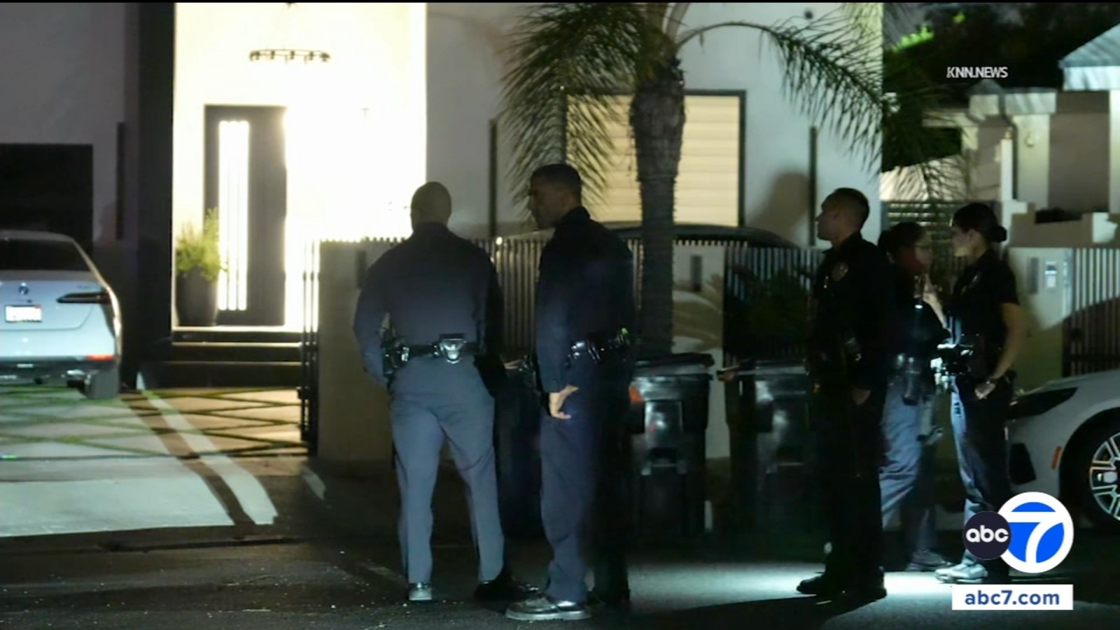 Burglary suspects spooked after entering North Hollywood home - ABC7 ...